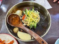 -服务大楼冷面(延大店)