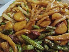 -何适山庄 ·可团建(水长城P2停车场店)