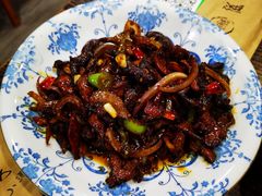 -滋味厨房小酒馆(万达广场店)