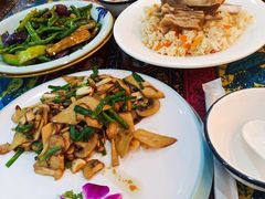 -烟疆印象新疆菜(万联广场店)