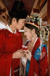 -二十一世纪婚纱摄影(省府前街店)