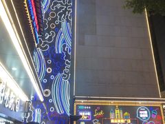 -八一路好吃街(雨田商务大厦店)