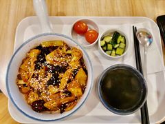 山城麻辣素香锅-轻蔬不用等·素食(江苏路店)