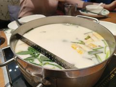 泰式椰香锅底-樾餐厅泰式海鲜火锅(民歌湖店)