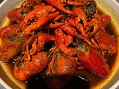 -龙巢盱眙龙虾·牛蛙·烧烤宵夜(八卦岭店)