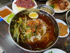-韩风烤牛肉冷面店
