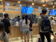 -霸王茶姬(大连万象汇店)