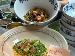 -李犟大爆鳝面·手工蟹黄包(湖滨西湖店)