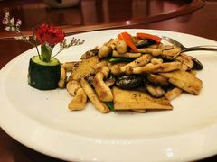 -万龙洲海鲜(大兴绿地缤纷城店)