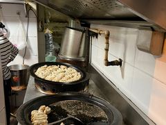 -胡记锅贴·沪上游子老鸭粉丝汤(太原路店)