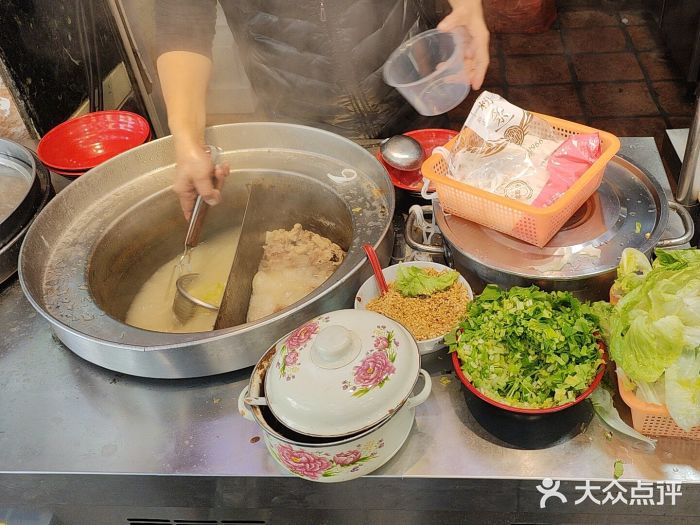 龙眼南白粥六顺白粥图片