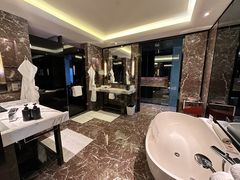 -广州四季酒店
