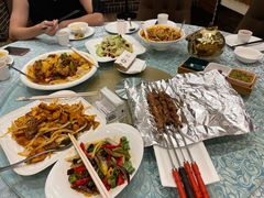 买买提烤肉(羊肉串)-巴扎美食·新疆菜·西域歌舞表演餐厅(新疆大厦店)