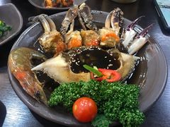 -咸草酱蟹