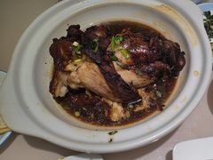 -老码头黑皮肘子锅包肉(赣水路店)