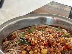 -周良天山牛杂城(天山路总店)
