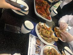 -三妹小龙虾·黄油蟹(华侨城总店)