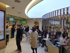 -奈雪的茶(亨特国际广场店)