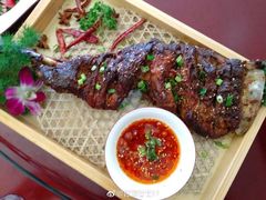 烤羊腿-翼松楼餐厅