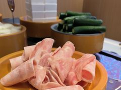 -龍歌自助小火锅(市北CBD万达店)
