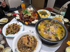 -小柒家第一锹东北菜(城关店)