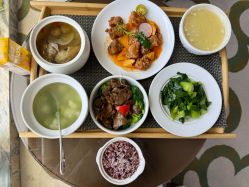 -臻康乃馨月子中心(集美店)