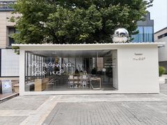 -HUGS coffee(东区店)