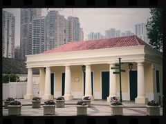 -嘉模圣母教堂
