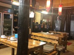 -小锅巴纳西餐厅