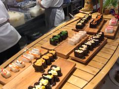 自助取餐区-圣罗巴海鲜烤肉自助(鲅鱼圈万达店)