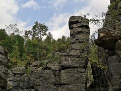 -梭布垭石林景区