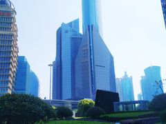 -陆家嘴空中步行连廊