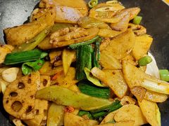 -苗小坛酸汤鱼(酒仙桥店)