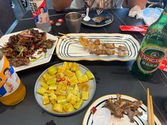 -许哥东北烧烤·铁丳烤串·宫后夹肉(繁花中心店)