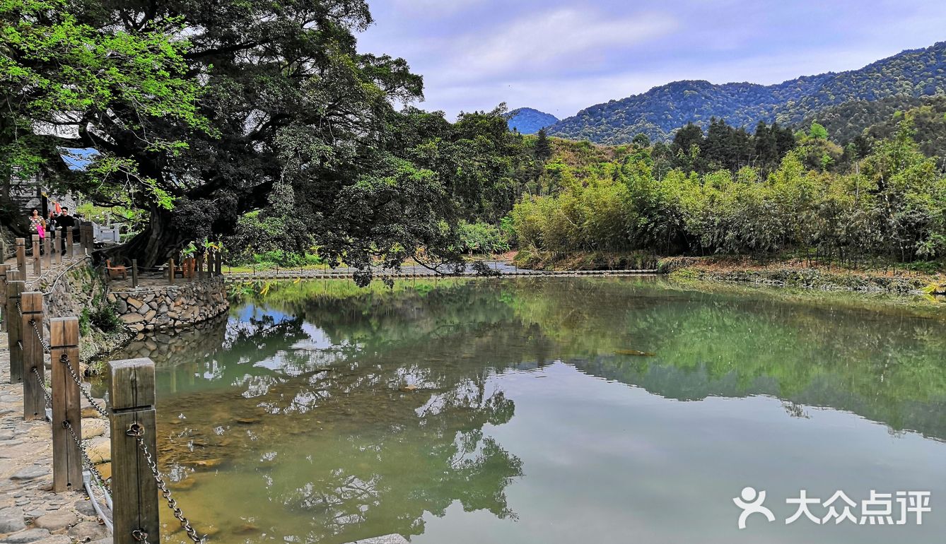 大风车和石头桥是电影云水谣取景地