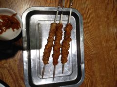 -清真吴记门钉肉饼·喜多利