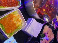 -唯爱KTV聚会餐厅(仙林东城汇店)