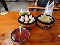 -罗卜李包子羊肉汤