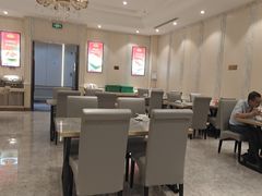-朱记乳鸽王·非遗石岐乳鸽·全鸽宴(大兴旗舰店)