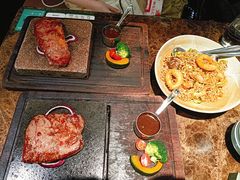 -西堤岛西餐·棋牌(横岗店)