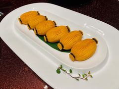 猫山王榴莲酥-东富酒家(龙湖西溪天街店)