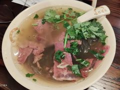 牛肉粉丝汤-哑巴生煎(临顿路店)