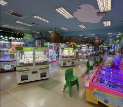 -莫莉幻想儿童乐园(武汉金银潭永旺店)