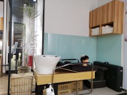 -Mentor Hair Salon