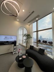 -JNK皮肤管理中心