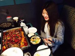 -鸣记脆皮烤鱼·海鲜烤鱼(三八广场店)
