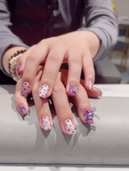 -丽心自助美甲美睫