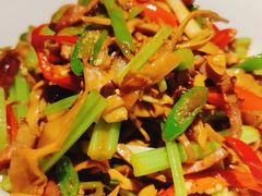 -梧桐树下(云锦世家店)