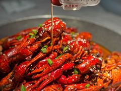 -巴厘龙虾·榜首油焖大虾(音乐学院·沿江酒馆店)