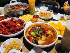 -叶派龙虾•招牌香辣蟹·海鲜(中海国际店)